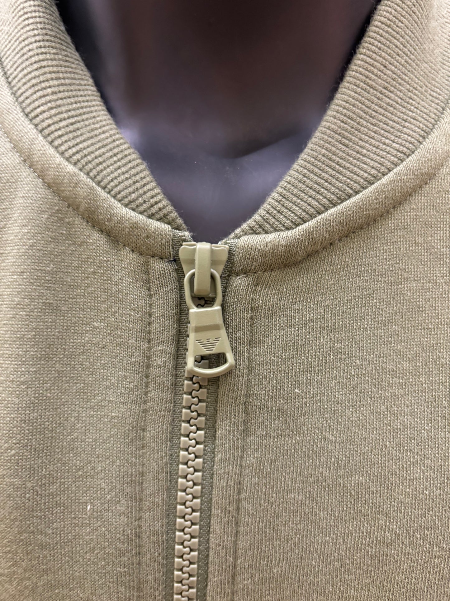 Felpa Armani con Zip e tasche laterali