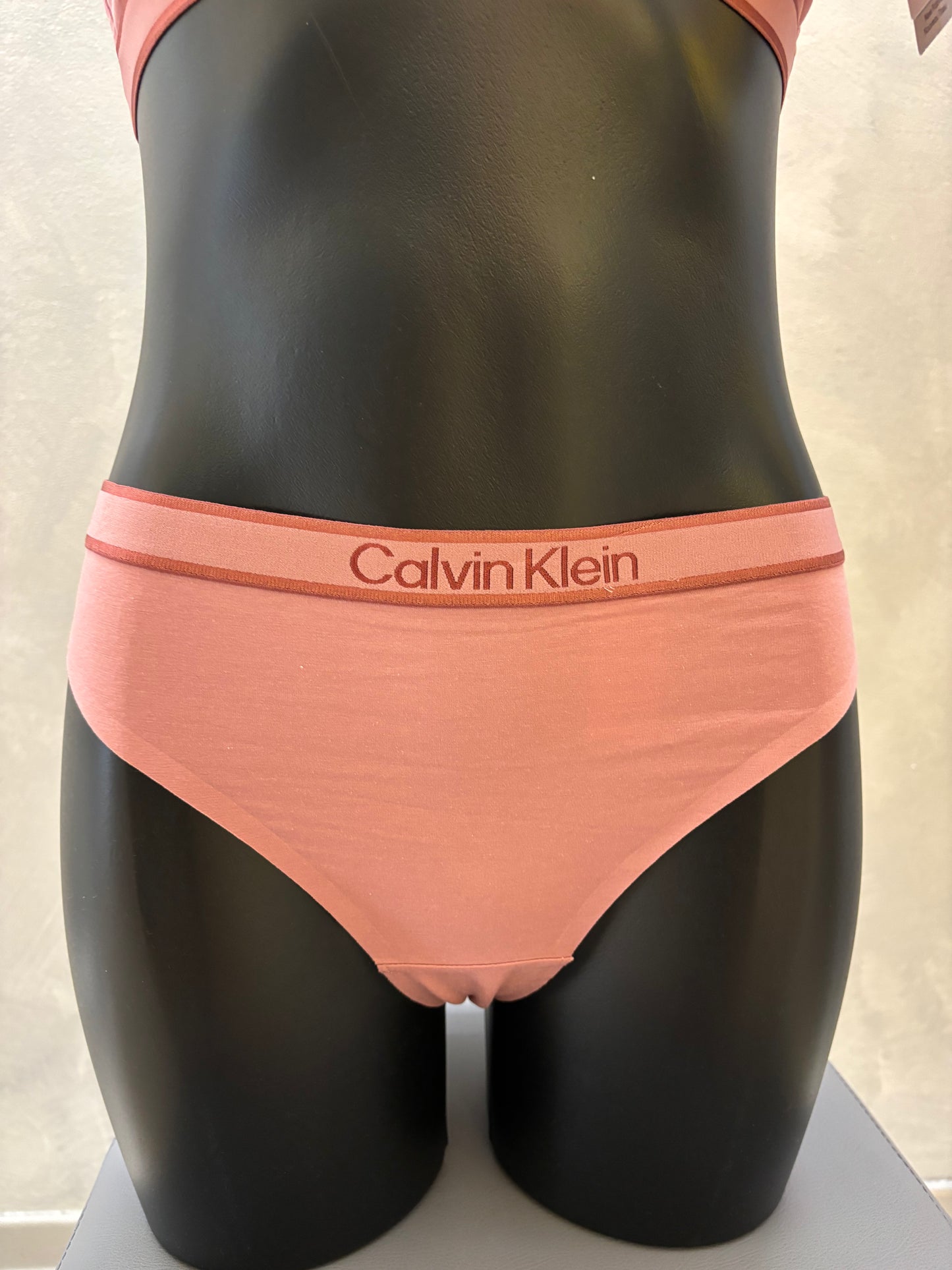 Perizoma Calvin Klein