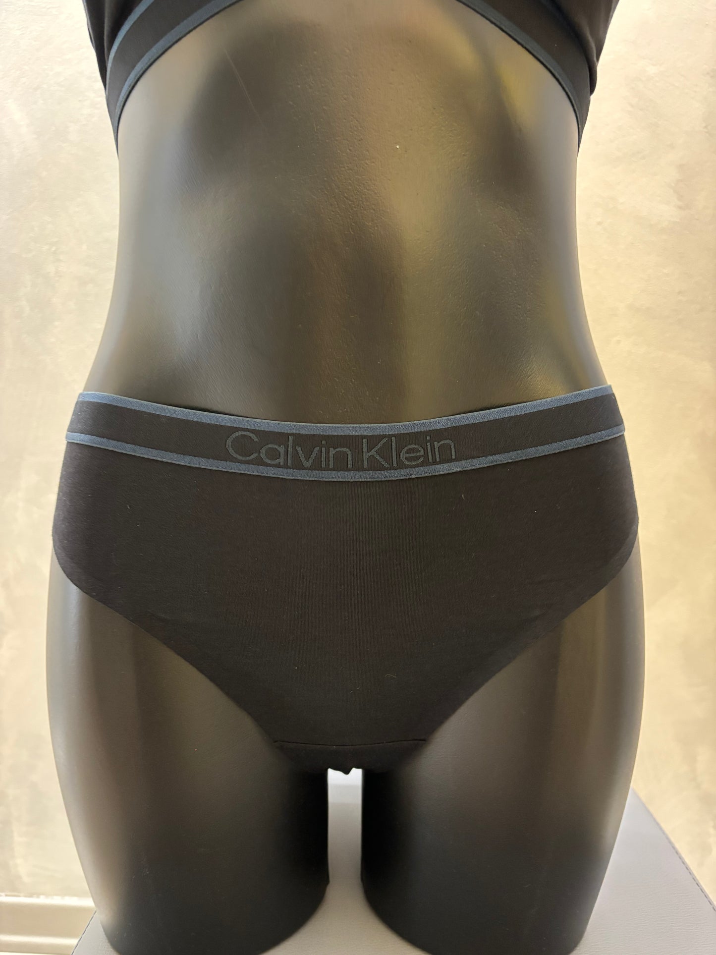 Perizoma Calvin Klein