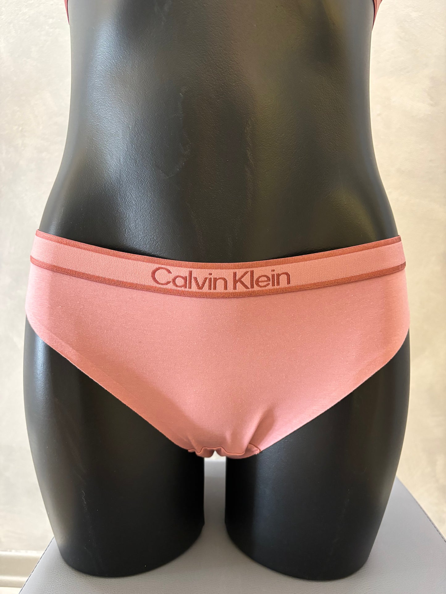 Slip Calvin Klein