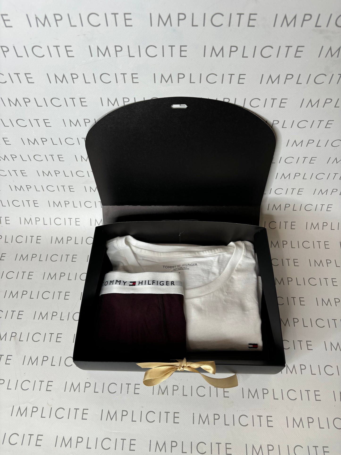T-Shirt + Boxer con scatola Regalo di Natale Tommy Hilfiger